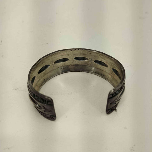 ナバホ NAVAJO STERLING 刻印 スタンプワーク シルバー バングル メンズ